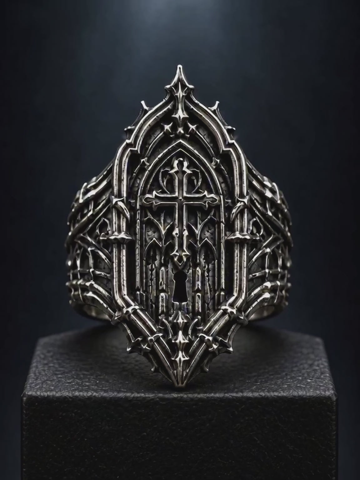 360 degree video showcase of Kurga Atelier gothic cathedral cross signet ring in sterling silver